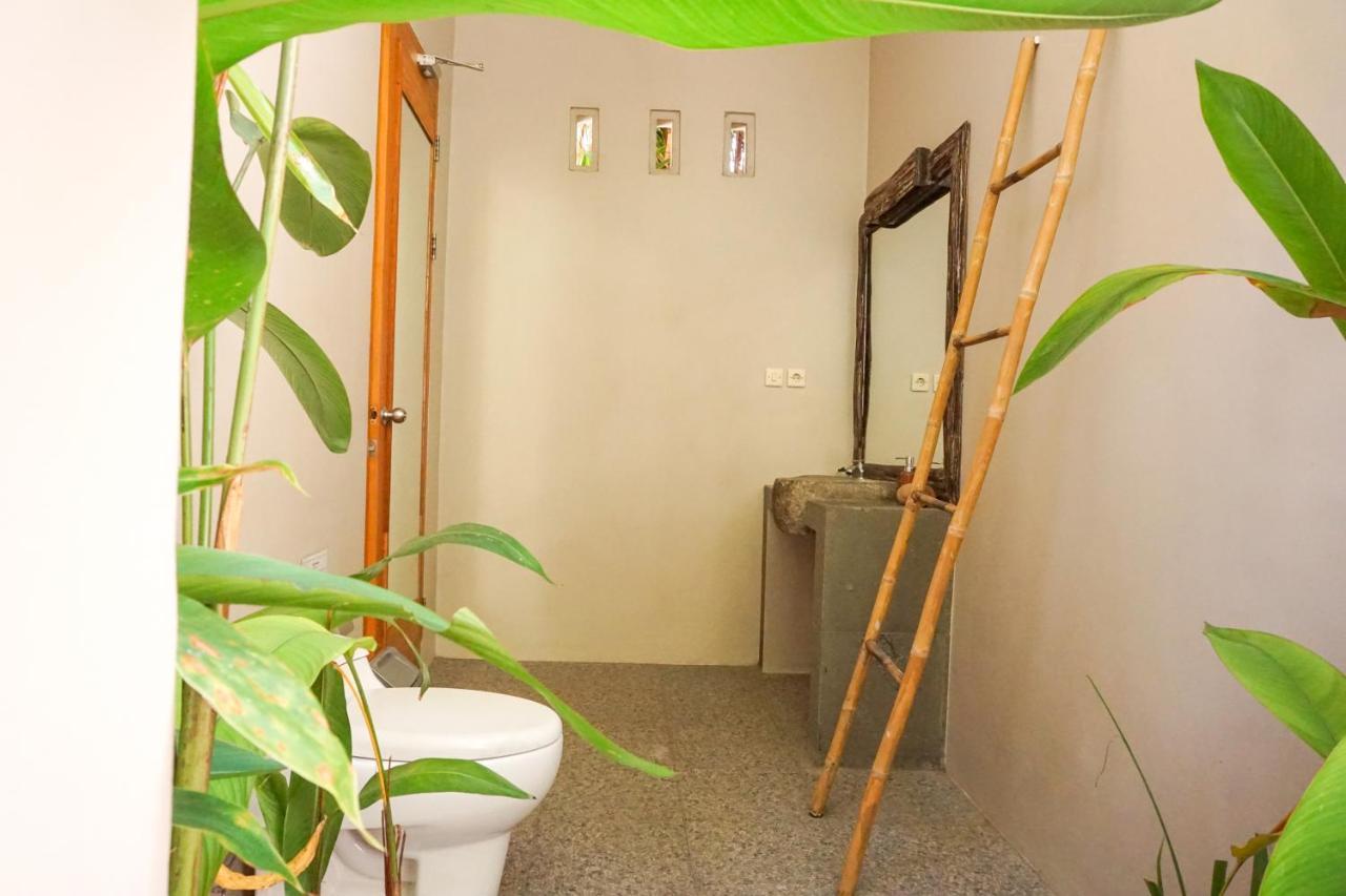 Ibludan Hotel Senggigi Exteriör bild