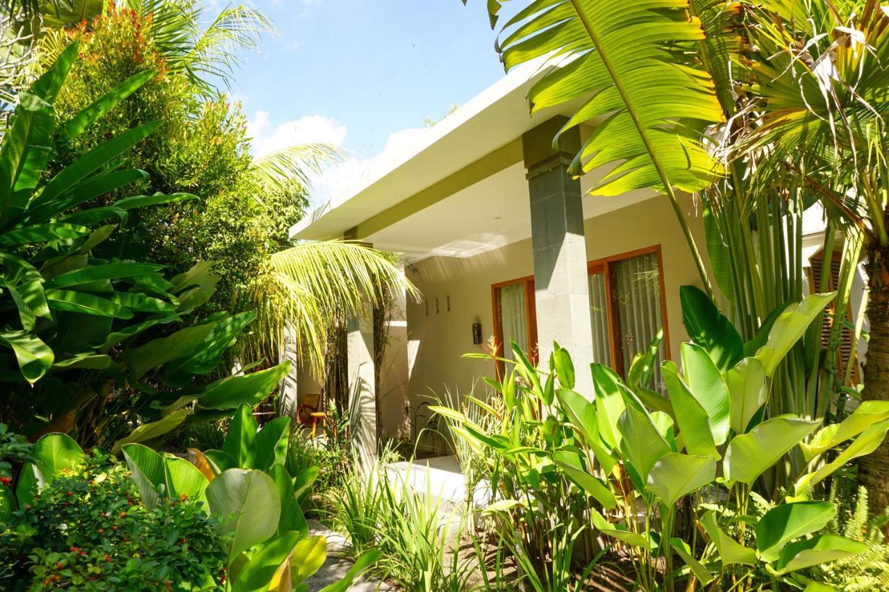 Ibludan Hotel Senggigi Exteriör bild