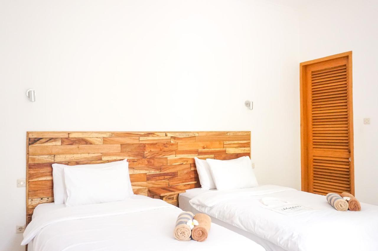 Ibludan Hotel Senggigi Exteriör bild